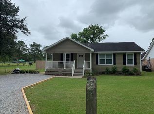 814 Topsy Rd, Lake Charles, LA 70607