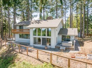 352 Woodland Drive, Sequim, WA 98382