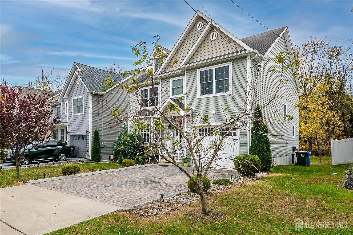 4 bed, 2.5 bath, $4,300 — Photo 3