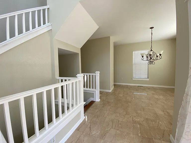 16449 Homestead Ct — Photo 6