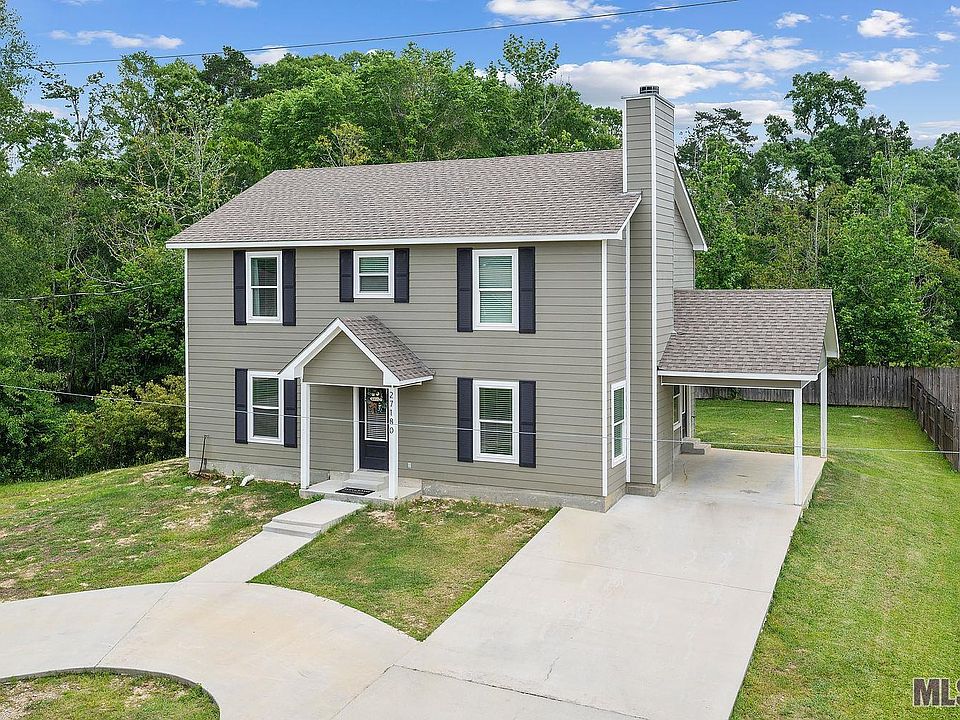 1st image of 27181 Woods Edge Ln
