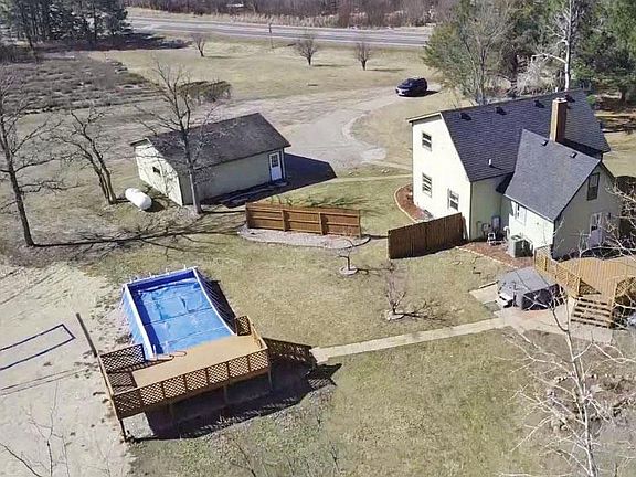 4th image of 11904 Cardinal Rd NW