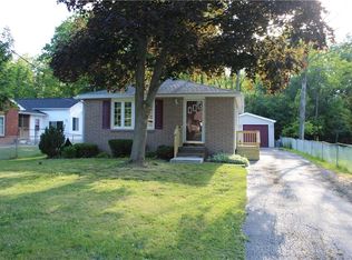 4558 Van Peyma Rd, Hamburg, NY 14075