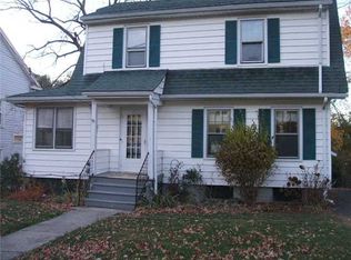 11 Wilkin Ave, Middletown, NY 10940