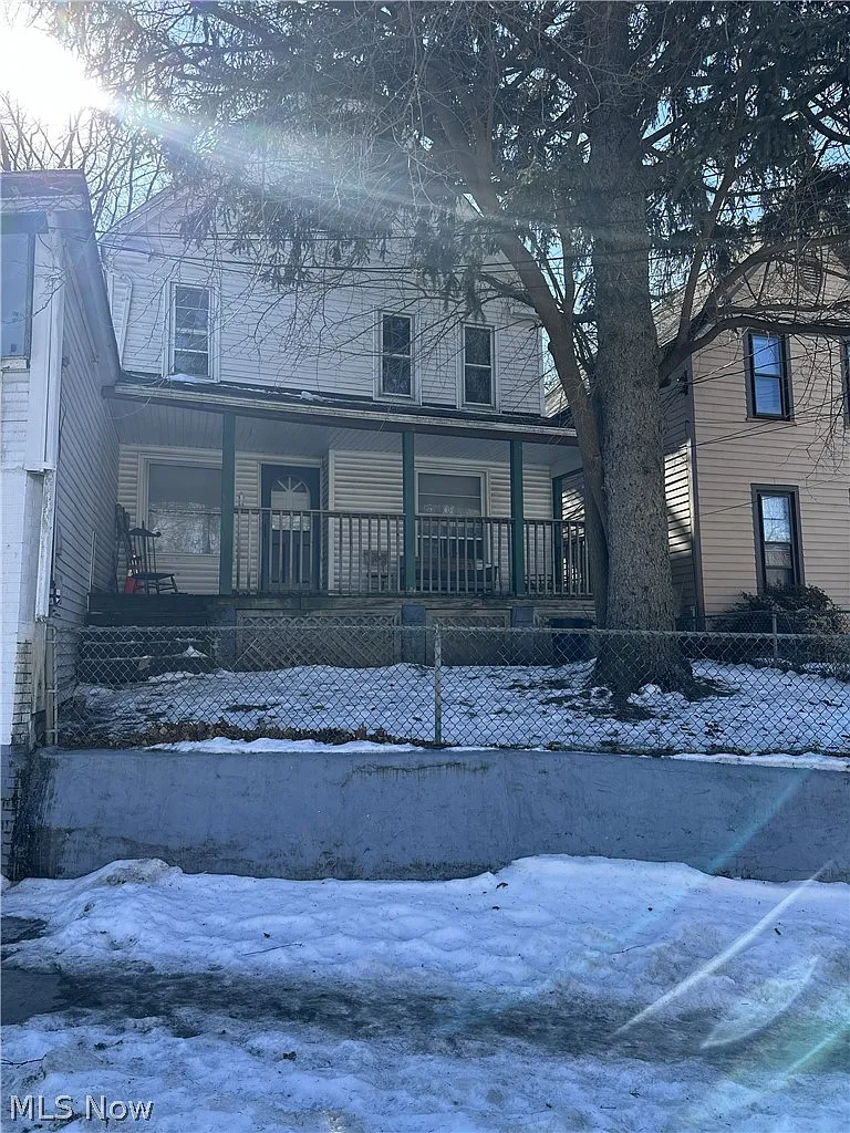 8701 Lake Ave photo 1