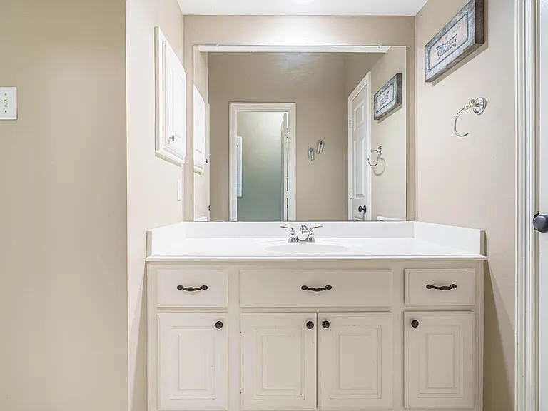 5415 Emerald Brk — Photo 10