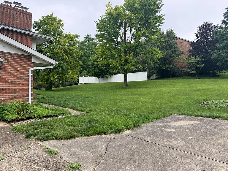 6862 Windwood Dr — Photo 12