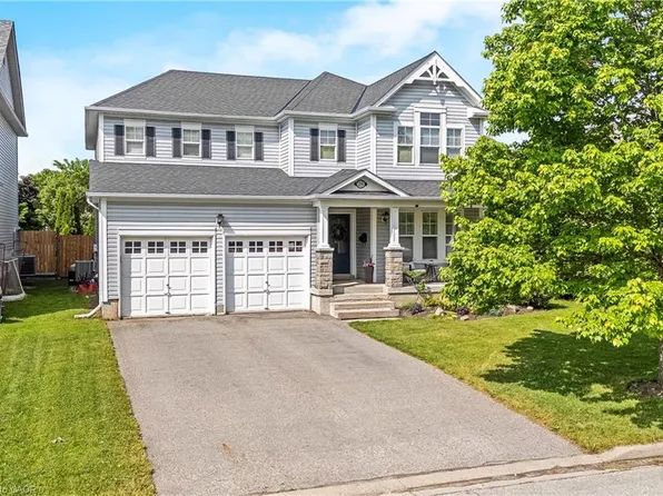 28 Browns Cres, Halton Hills, ON L7J 3A4