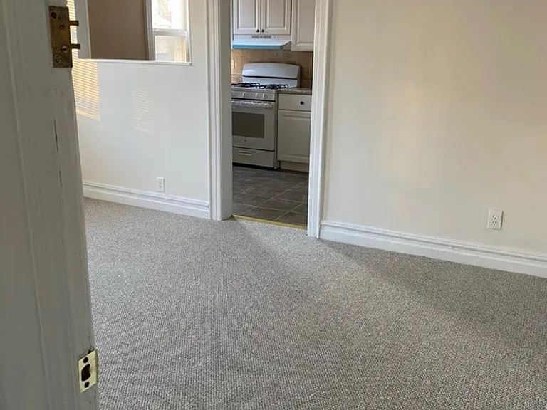 2538 E 2nd St #2 — Photo 6