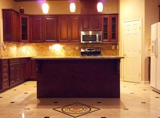 1729 Sparrowhawk St, Manteca, CA 95337