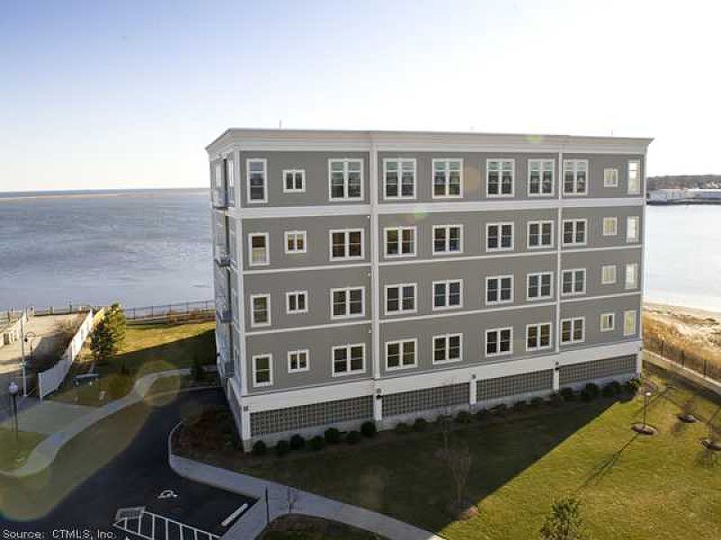 1st image of 200 Harbour Close Unit 307