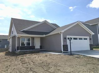 3909 Slate Dr, Champaign, IL 61822