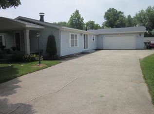 27 Ems T32 Ln, Leesburg, IN 46538