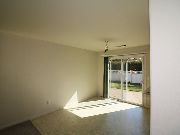 4th image of 3585 Bearwood Pl