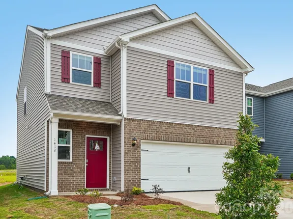 1414 Mammoth Rd, Hickory, NC 28602