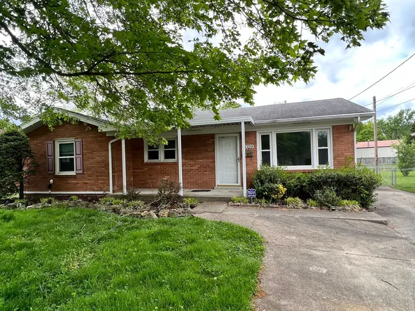 2029 Lynn Lea Rd, Shively, KY 40216