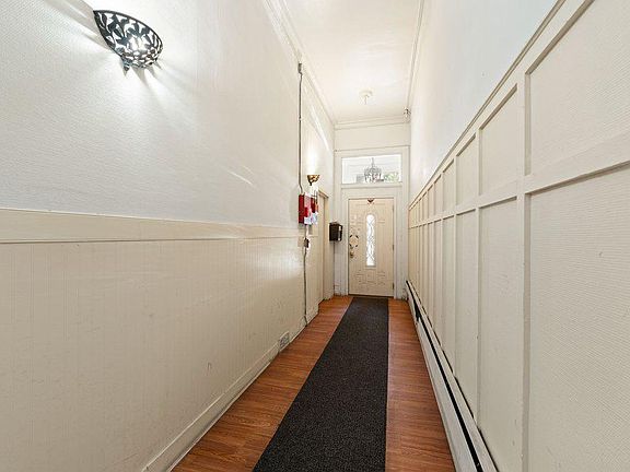 4th image of 1502 N 17th St