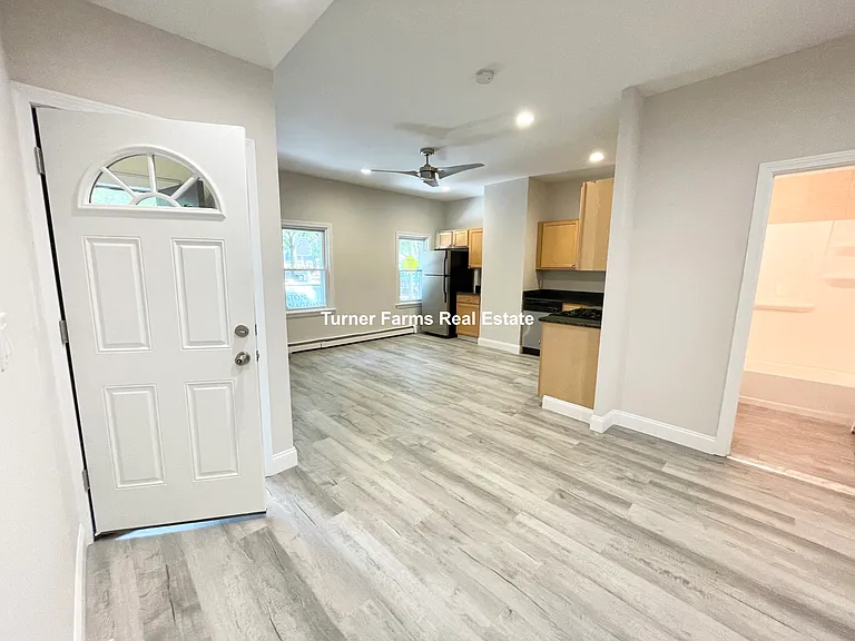 174 Bolton St #1F — Photo 9