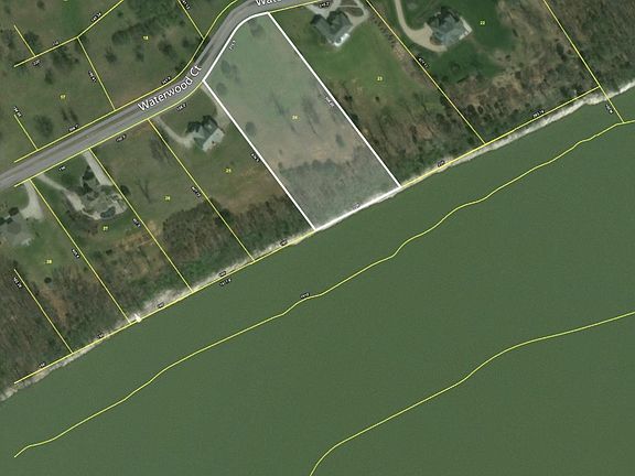 3rd image of 24 Waterwood Ct #24
