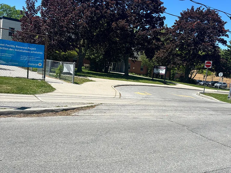 29 Ravenview Dr — Photo 15