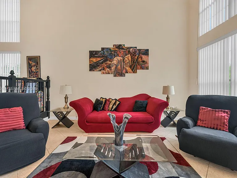 19500 SW 39th Ct — Photo 13