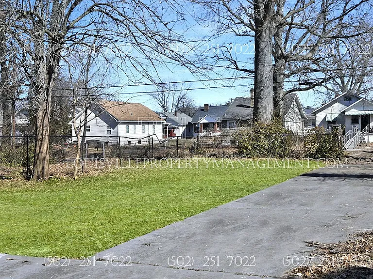 803 Cecil Ave — Photo 12