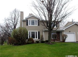 81 Blue Ridge Rd, Penfield, NY 14526