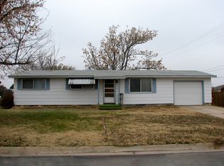 901 Texas Trl, Dodge City, KS 67801