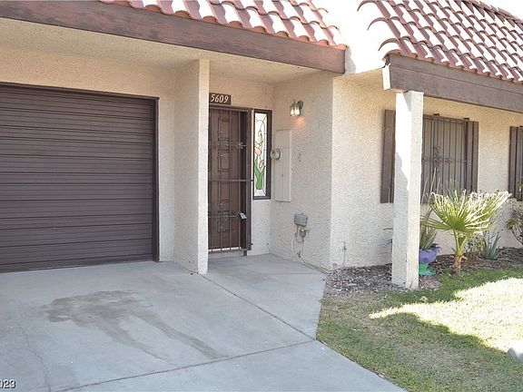 2nd image of 5609 Hobble Creek Dr