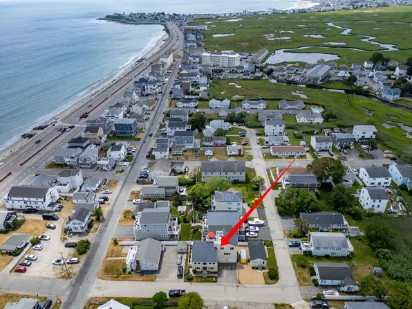 7-11 Redman Street, Hampton, NH 03842