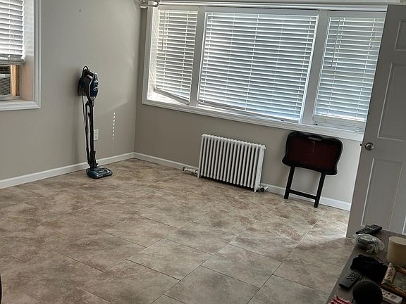 2nd image of 167 Hamilton Ave