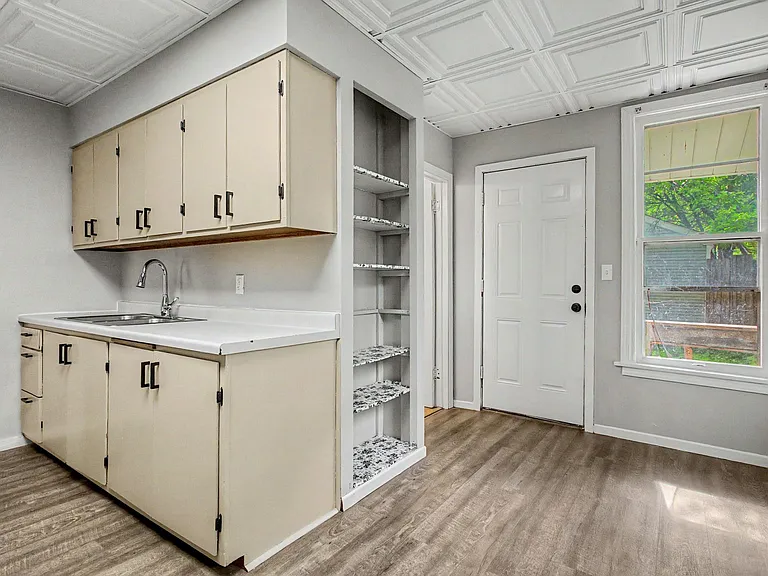 1426 Washington St NE #1 — Photo 12