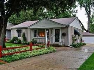 308 W Greenfield Ave, Lombard, IL