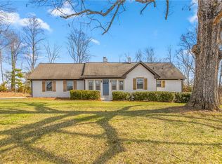 3542 McKnight Mill Rd, Greensboro, NC 27405
