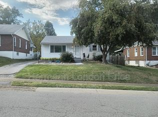 2221 Wismer Ave, Saint Louis, MO 63114