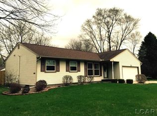 1105 Park Ct, Tecumseh, MI