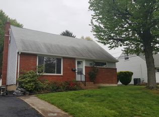 2333 S Lumber St, Allentown, PA 18103