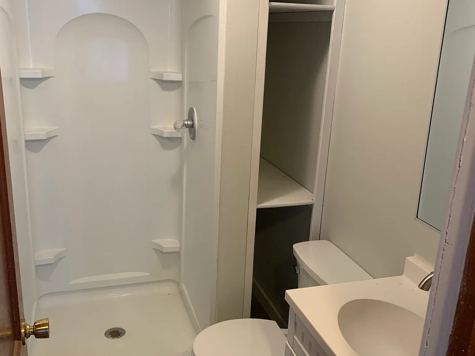 2 bed, 900 sqft, $475 — Photo 2