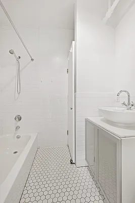 Rented by Corcoran | media 12