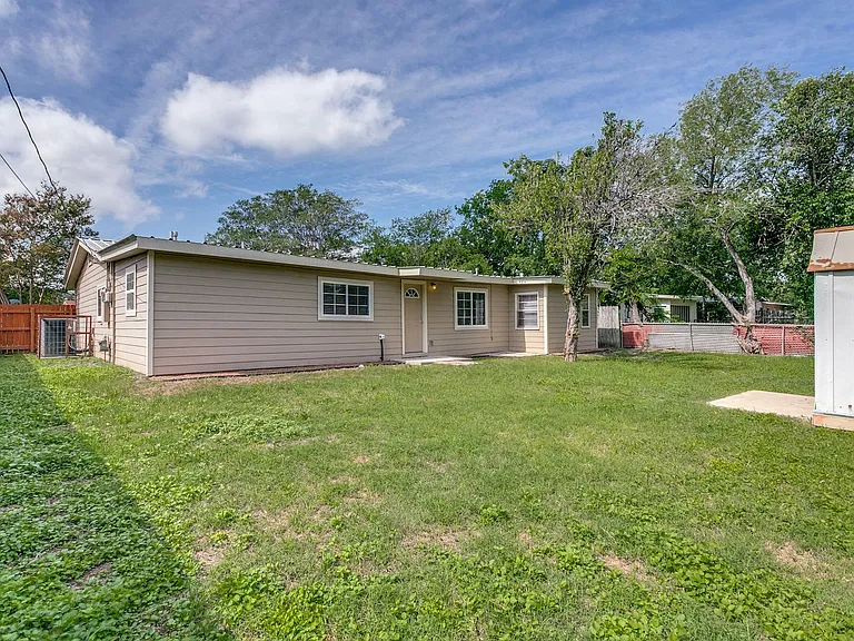 163 Antrim Dr — Photo 24
