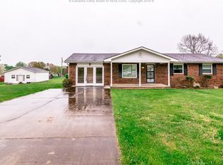 123 Parish Hill Rd, Point Pleasant, WV 25550