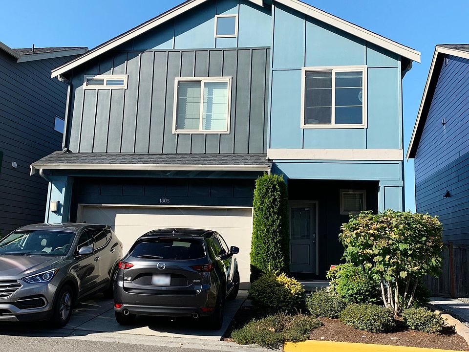 1st image of 1305 158th St SW #1305