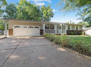 5906 Brouk Valley Dr, House Springs, MO 63051