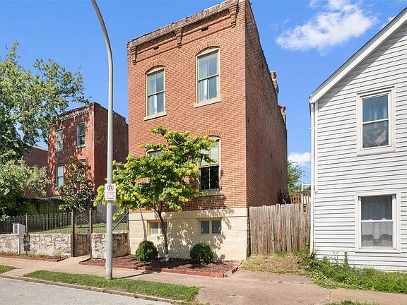 3rd image of 3241 Missouri Ave