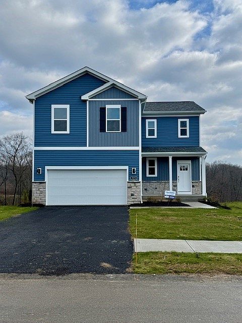 1st image of 325 Gleneagles Dr