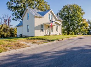 115 Mary Hammack St, New Haven, MO 63068