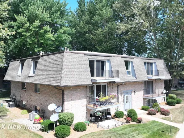 104 Provincial Ct Unit 22, Saginaw, MI 48638