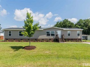 132 Rocks Edge Ln, Smithfield, NC 27577