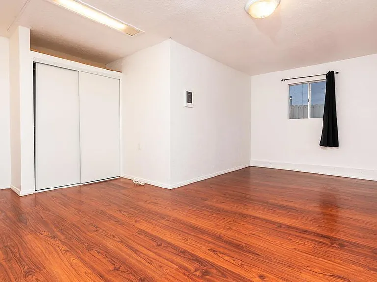 1568 Primera St #B — Photo 12