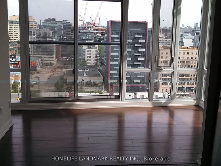 170 Fort York Blvd #1403 — Photo 2